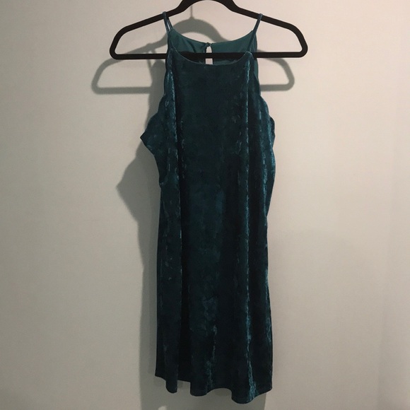 BCX Dresses & Skirts - Forest green velvet dress